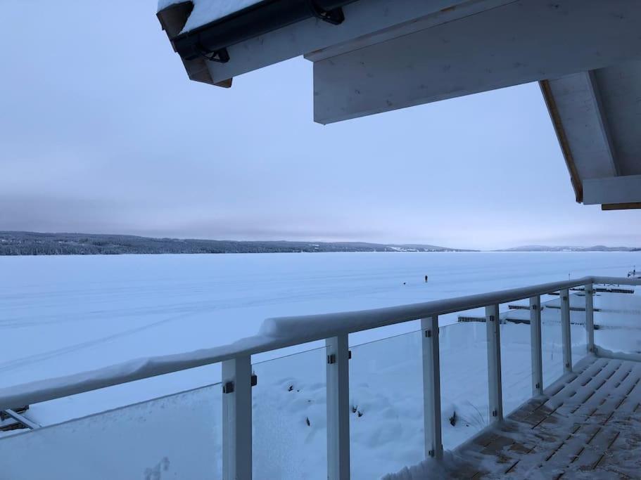 Lake House By Storsjoen Естерсунд Екстер'єр фото